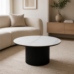 La table basse.